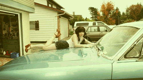 wrapped-in-the-covers-carly-rae-jepsen-call-me-maybe
